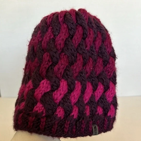North Face | Pink Purple Woven Beanie - Picture 5 of 13
